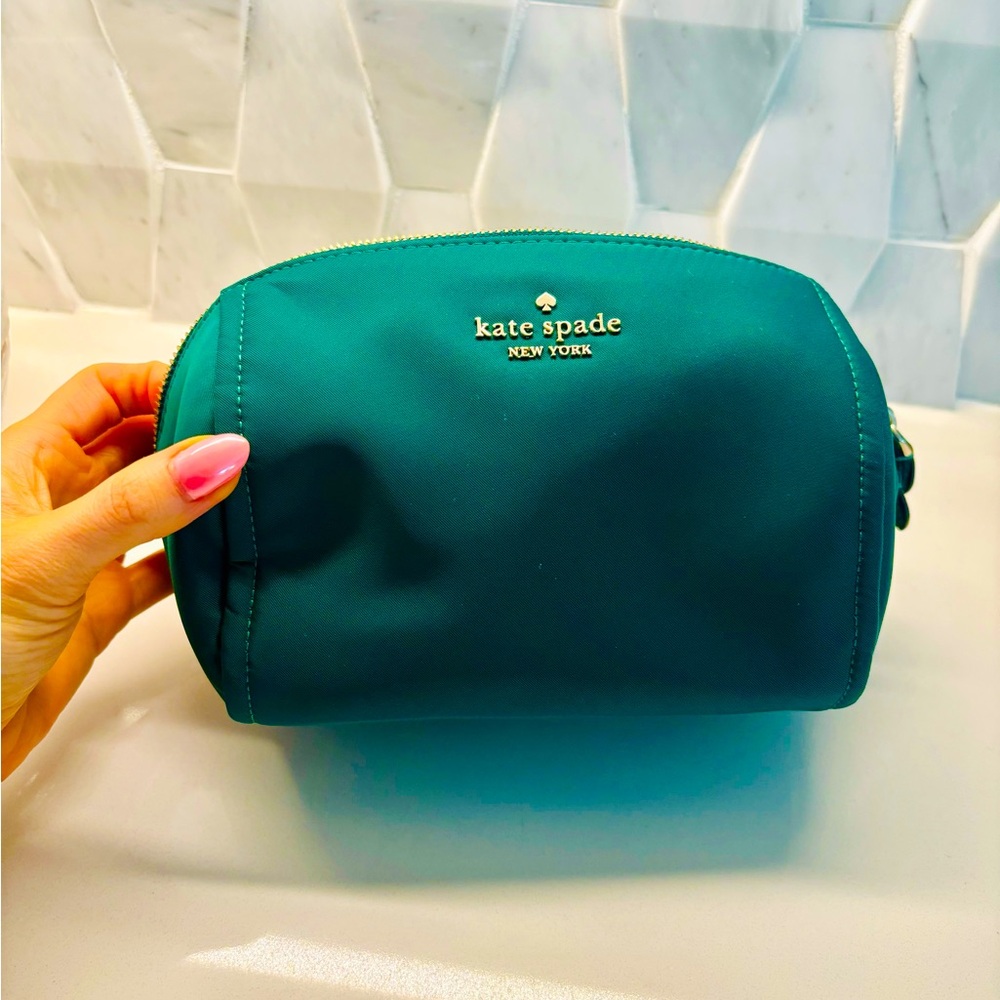 Kate Spade makeup pouch. Deep Emerald Green. New without tags. Never used.